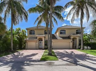 218 Pine Ave, Fort Lauderdale, FL 33308