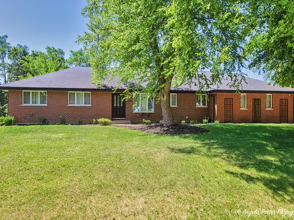 4116 Florence Dr, Johnsburg, IL 60051