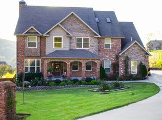 13763 Colline Rd, Bentonville, AR 72712