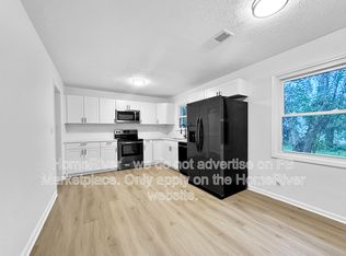2955 Preston Dr, Rex, GA 30273
