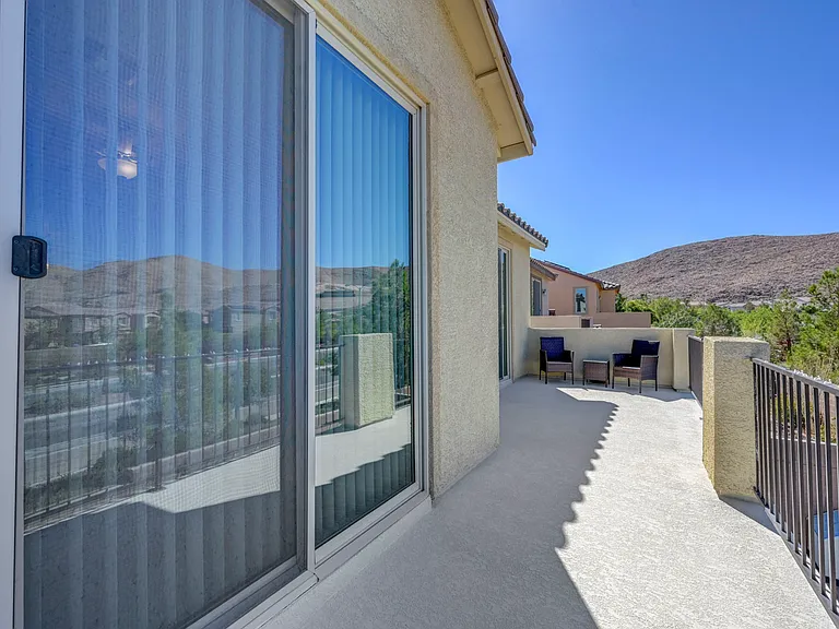 12321 Silvana St — Photo 49
