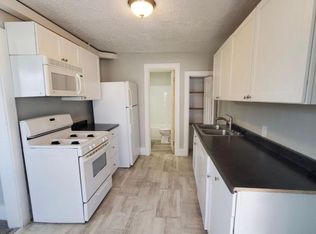 2100 F St #6, Lincoln, NE 68510