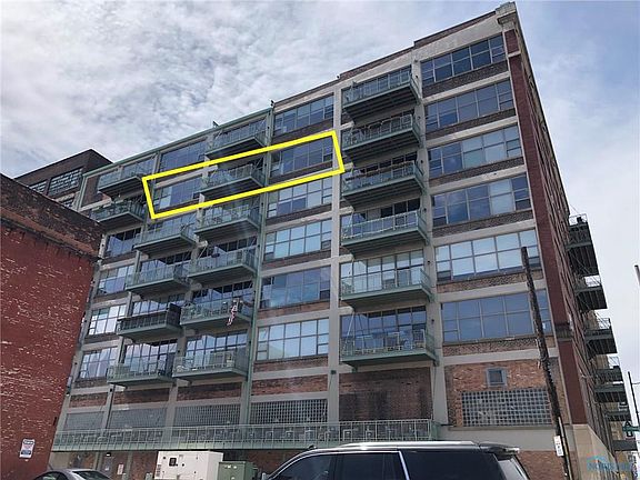 3rd image of 745 Washington St APT 603