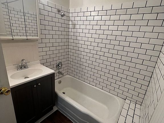 5th image of 1455 McPherson Ave APT 8