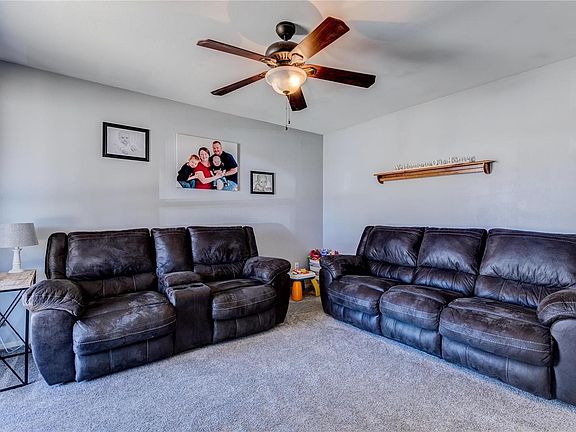 2nd image of 7422 Tannoia Dr