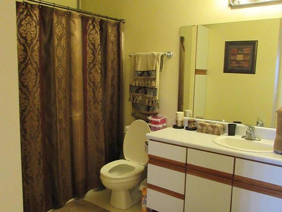 2nd image of 5813 Crosswinds Dr Unit 31