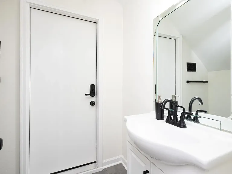 7922 Kanis Pines Dr — Photo 11