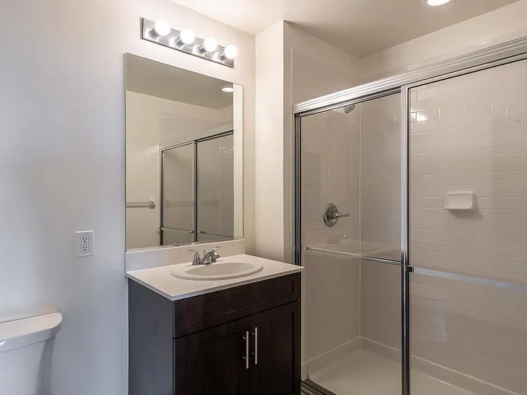 28 Park View Ave #649 — Photo 11