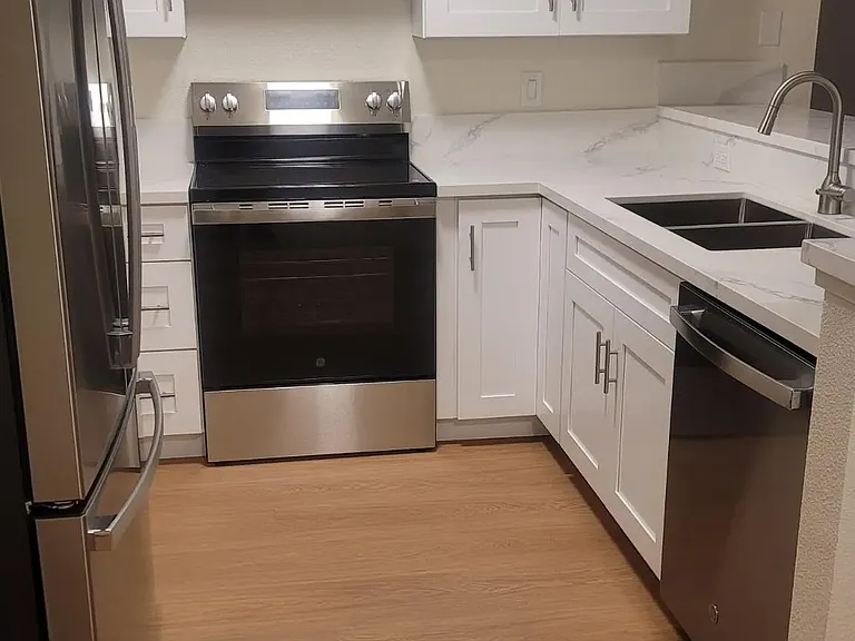 6255 Rancho Mission Rd #102 — Photo 3
