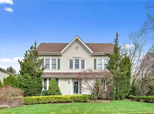 3 Legendary Cir, Port Chester, NY 10573