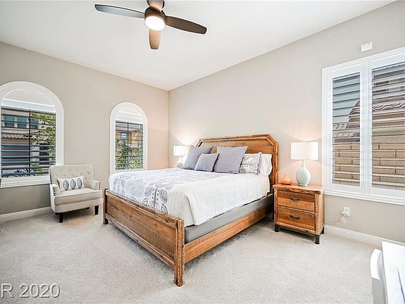 3rd image of 12109 Hermesa Colina Ave