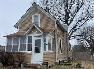 2001 S 4th St, Burlington, IA 52601