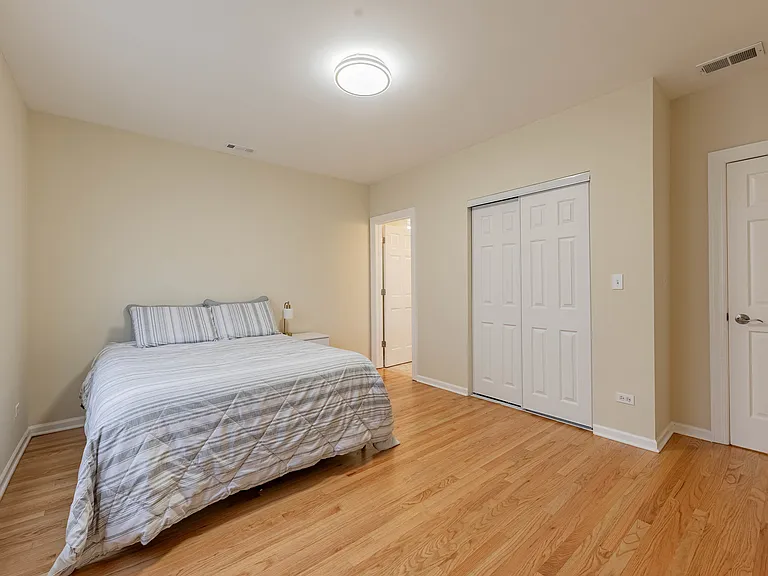 5933 W Huron St #3N — Photo 13
