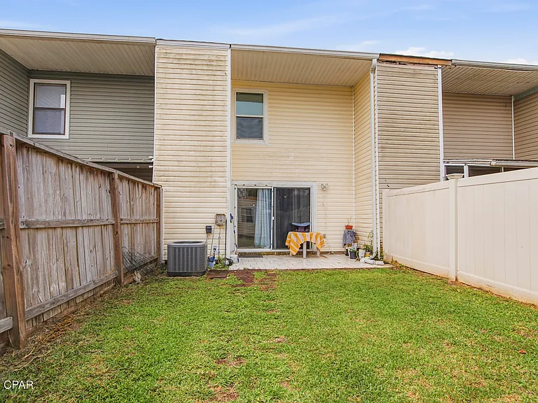 6519 Pridgen St — Photo 22
