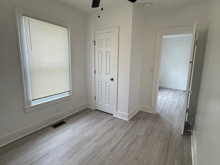 15203 Kinsman Rd #2 — Photo 9