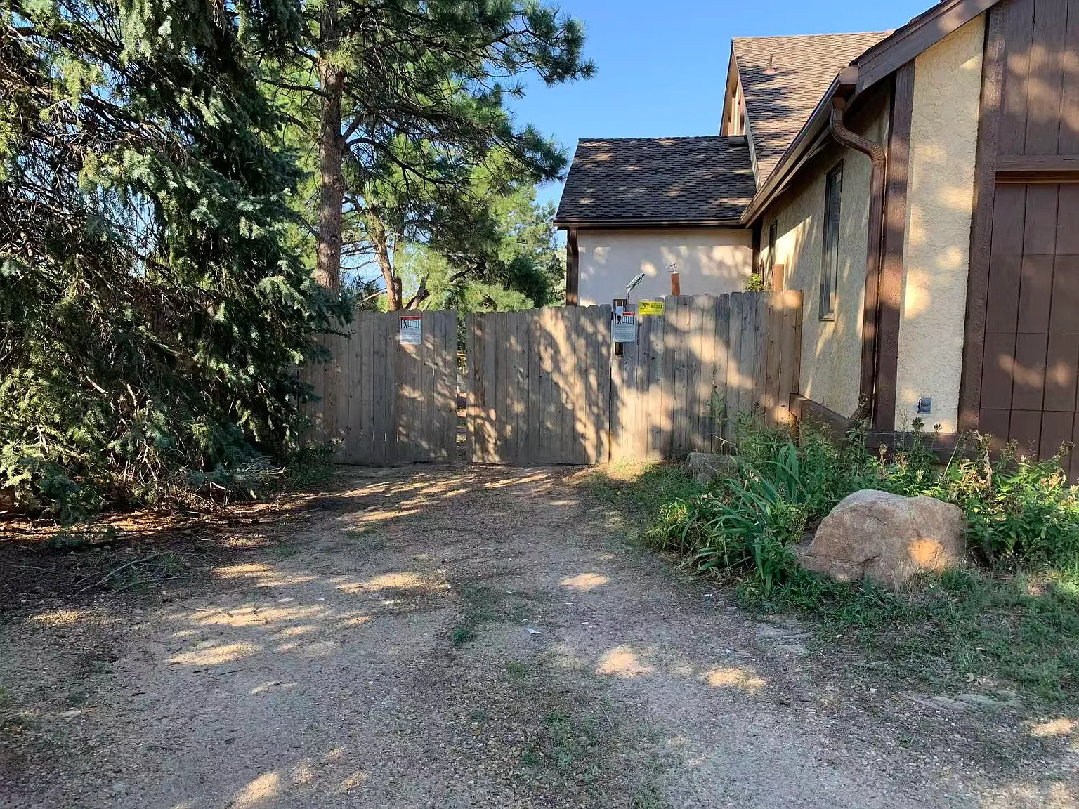 1 bed, 300 sqft, $900 — Photo 3