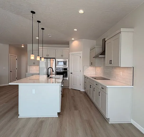 3375 S Nelson St — Photo 7