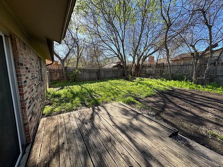 1104 Cummings Ave — Photo 25