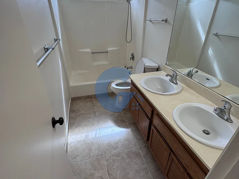 1705 Hornblend St #C — Photo 10