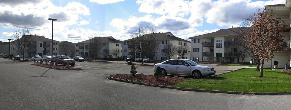 1st image of 10 Village Dr APT 10