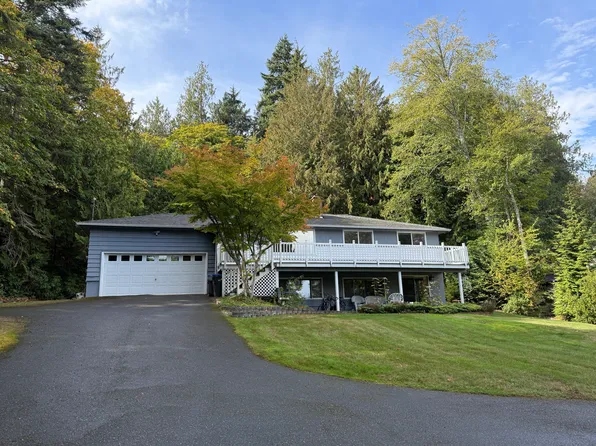 17245 Angeline Ave S, Suquamish, WA 98392