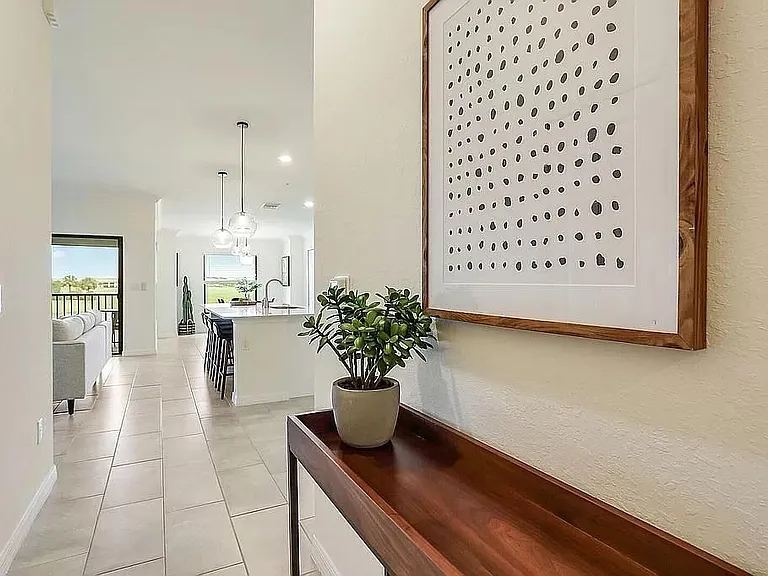 5684 Palmer Cir #203 — Photo 3