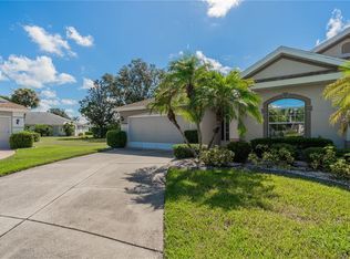 2301 Oxford Center Pl, Sun City Center, FL 33573