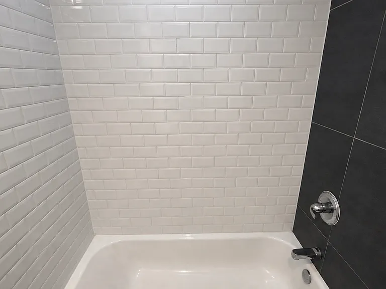 2004 Crotona Ave #3 — Photo 20
