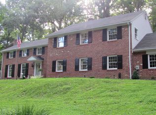 420 Foxchase Ln, Media, PA 19063