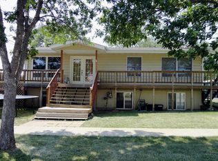 2026 E Park St, Pierre, SD 57501