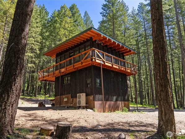 526 Lost River Road, Mazama, WA 98833
