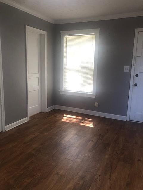 1st image of 931 Cedar St APT 6