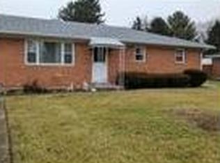 2664 Danbury Rd, Springfield, OH 45505