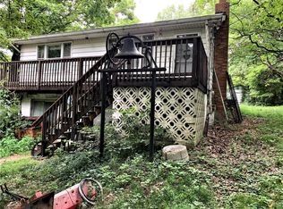 2781 Bockstruck Ln, Alton, IL 62002