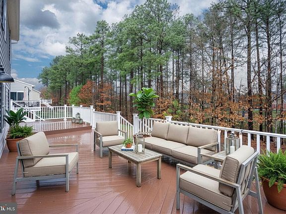 5th image of 91 Appalachian Ln