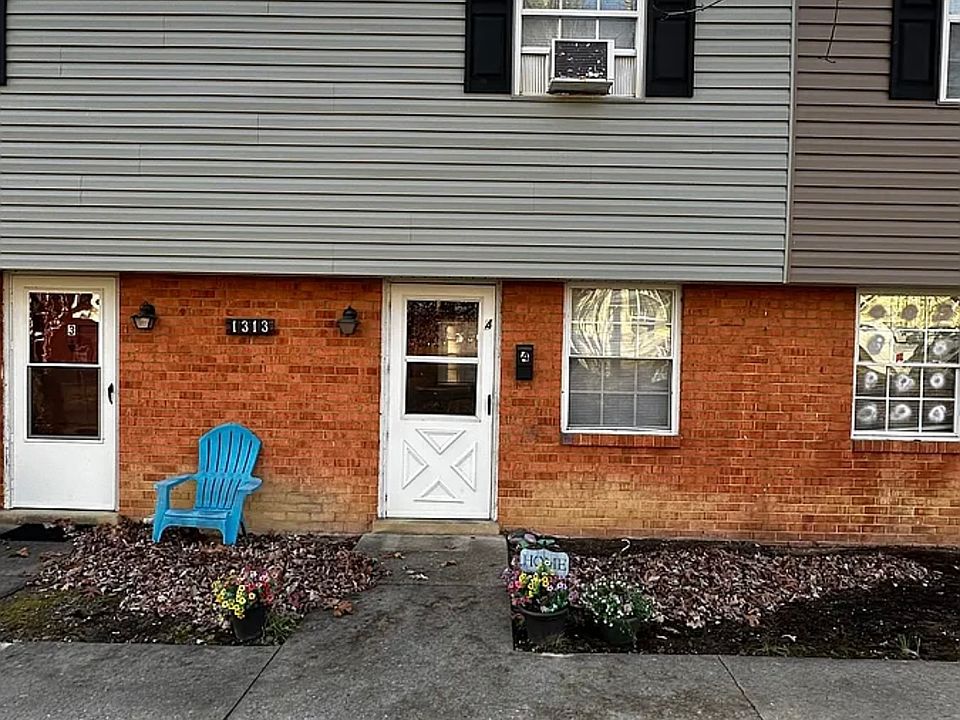 1st image of 1313 Jefferson Ave #4