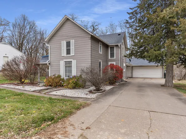 311 Busch St, Muscatine, IA 52761