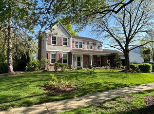 2175 Westfield Dr, Gurnee, IL