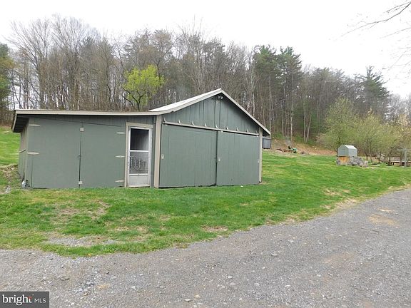 3rd image of 700 Whiskey Rd