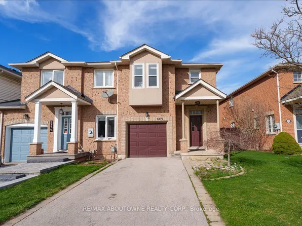 2377 Dalebrook Dr, Oakville, ON L6H 6K4