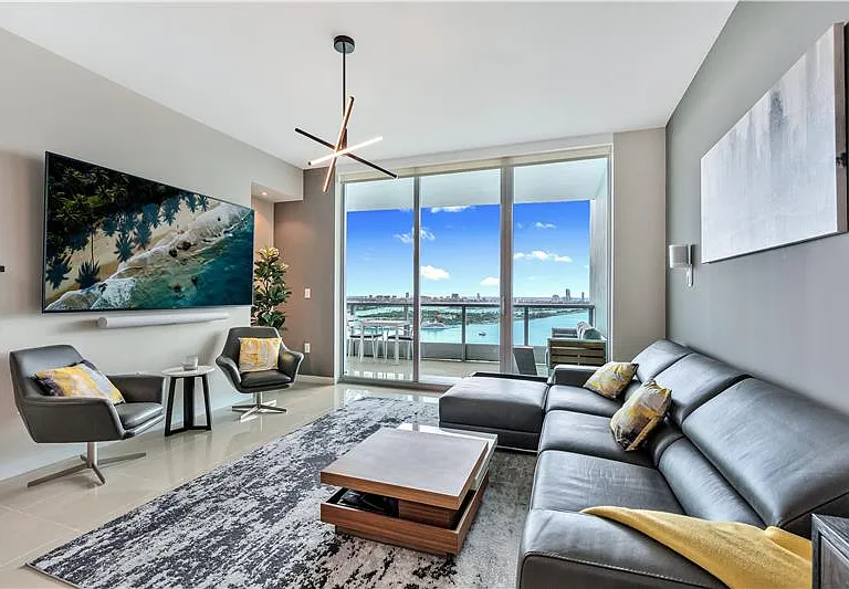 900 Biscayne Blvd #3109 — Photo 25