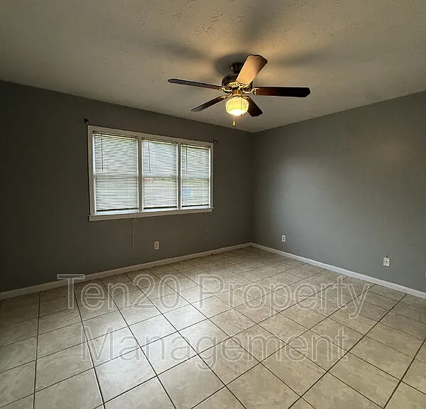 6200 Olde Towne Dr #A — Photo 14
