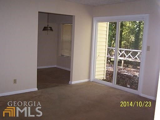 3rd image of 3813 Salem Mill Ter