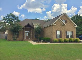 107 Pine Borough Point, Deatsville, AL 36022