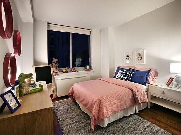 4th image of 236 Livingston St APT 7B