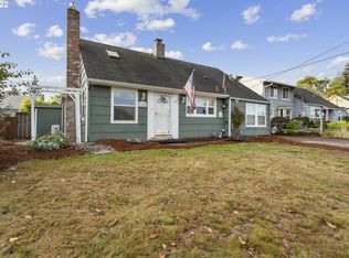 6650 NE Roselawn St, Portland, OR 97218