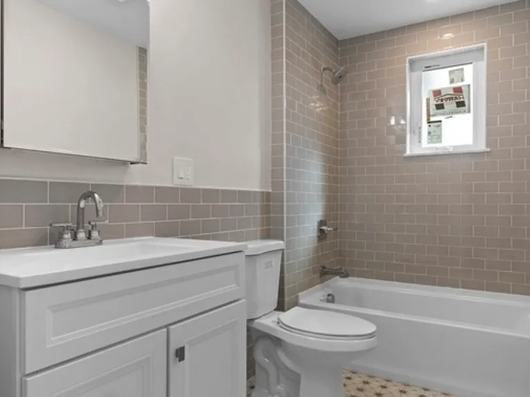 7 Speedwell St #C — Photo 17