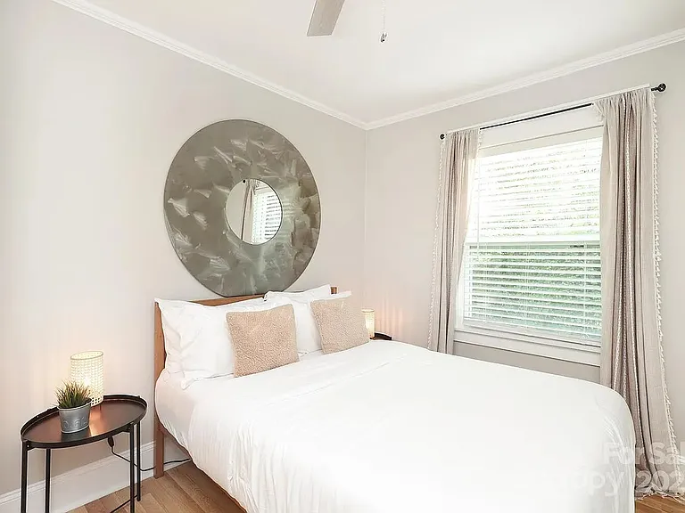 1822 Kensington Dr — Photo 11