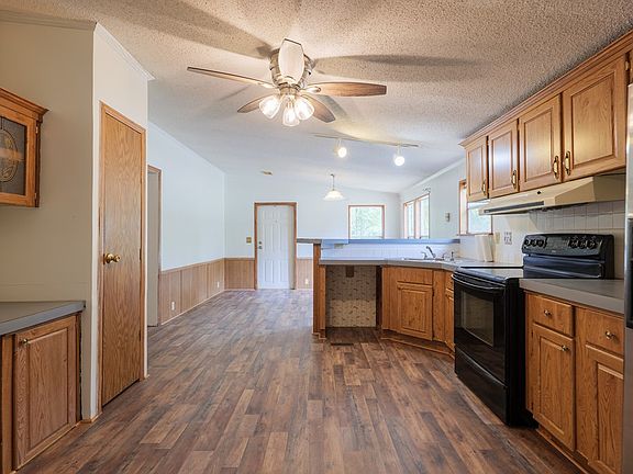 5th image of 3525 Triple Lake Cir