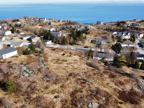 44-48 Back Road, Upper Island Cove, NL A0A4E0